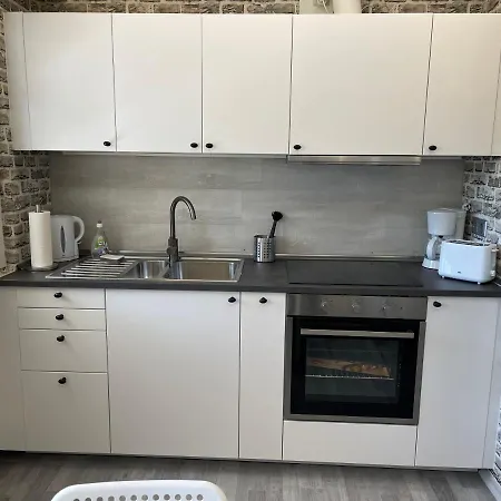 Daire Comfortable Shared With Private In *