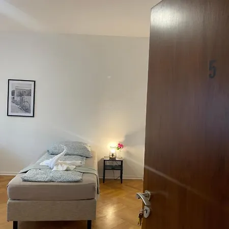 Comfortable Shared With Private In Daire Wesseling