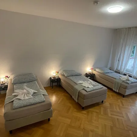 Daire Comfortable Shared With Private In Wesseling