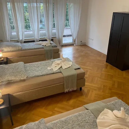 Comfortable Shared With Private In Daire