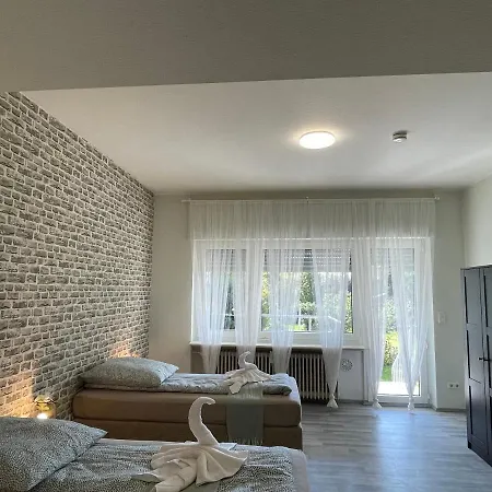 Daire Comfortable Shared With Private In Wesseling