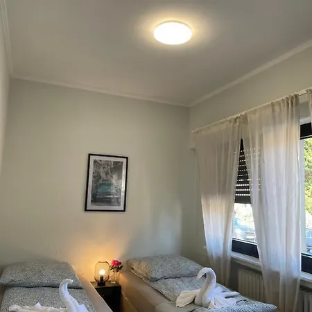 Comfortable Shared With Private In * Wesseling