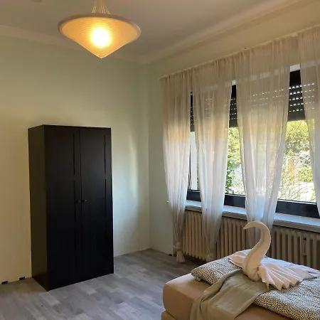 Daire Comfortable Shared With Private In Wesseling