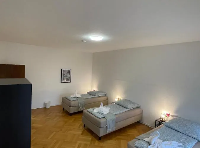 Апартаменты Comfortable Shared With Private In *