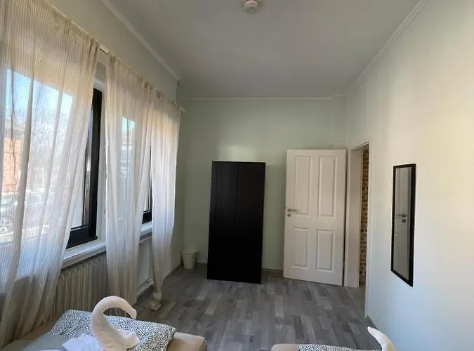 Comfortable Shared With Private In * Весселинг