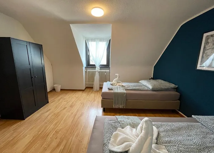 Апартаменты Comfortable Shared With Private In Весселинг