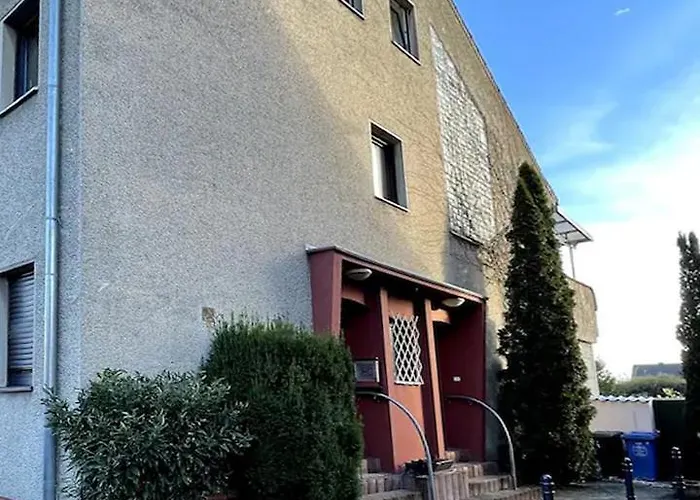 Comfortable Shared With Private In Весселинг